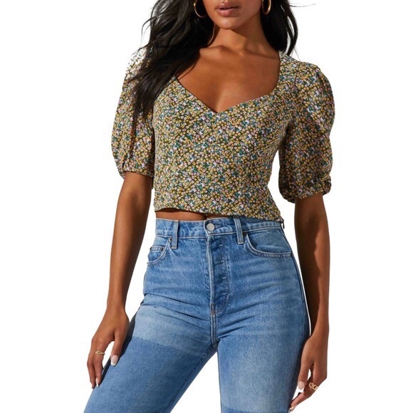 Astr Tops - ASTR the Label V-Neck Bubble Sleeve Blouse Crop Top, Olive Lilac Ditsy, Size S